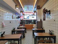 文昌阁旁中医一附40平餐饮店转让